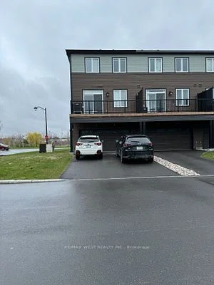 419 Aquaview Drive, Orleans - Cumberland and Area, ON K4A 3W6