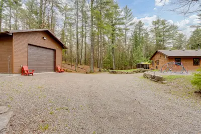 24 East Clear Bay Road, Trent Lakes, On K0m 2a0