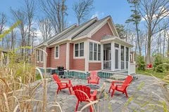 4 Pine Forest Lane 119, Prince Edward County, On K0k 1p0
