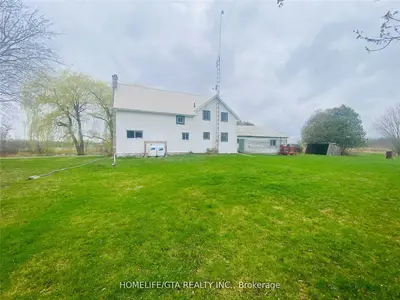 4977 Spicer Road, Elizabethtown-kitley, On K9v 5t5