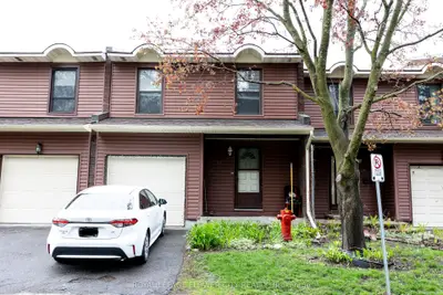 24c Arnold Drive 35, Bells Corners And South To Fallowfield, On K2h 6v9