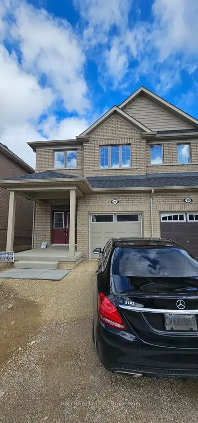 28 Povey Road, Centre Wellington, On N1m 0j5