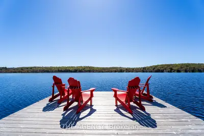 121 North Deer Lake, Huntsville, On, P0b 1l0