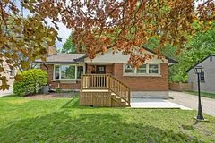 26 Breton Park Crescent, London East, On N5w 1n1