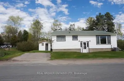 1133 Holmes Road, Highlands East, On K0l 3c0