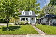133 Empress Avenue, London North, ON N6H 1N2