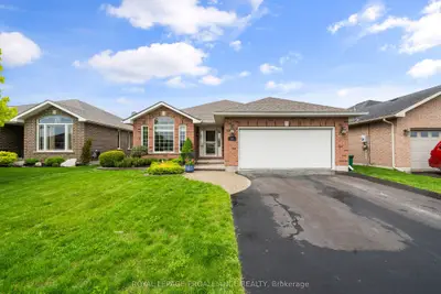 37 Essex Drive, Belleville, On K8n 0c9