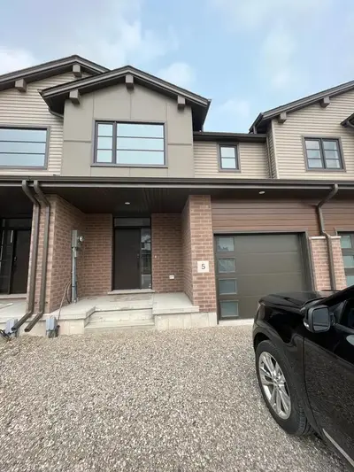 5 Martin Street, Tillsonburg, On N3g 0k8
