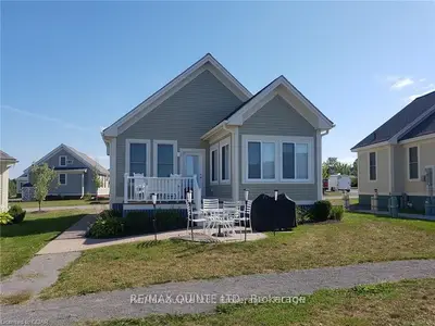 38 Butternut Lane 109, Prince Edward County, On K0k 1p0