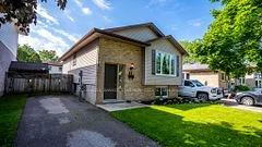 42 Bloomsbury Court, London East, ON N5V 3N8