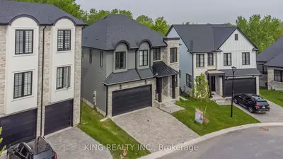 2835 Sheffield Place 26, London South, On N6m 0j2