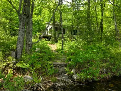 3465 Hughes Landing Road, Addington Highlands, On K0h 1k0
