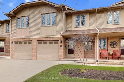 70 Glenroy Road 38, London South, On N5z 4x1