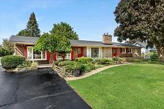 1042 Lakeshore Road W, St. Catharines, ON L2R 6P9