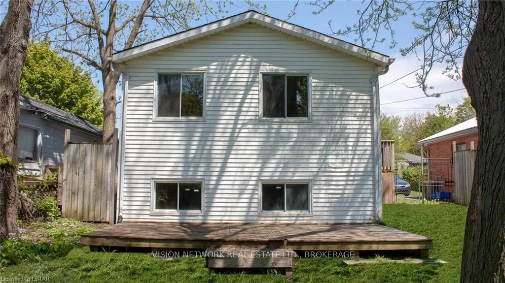 117 MCNAY Street, London East, ON N5Y 1L1