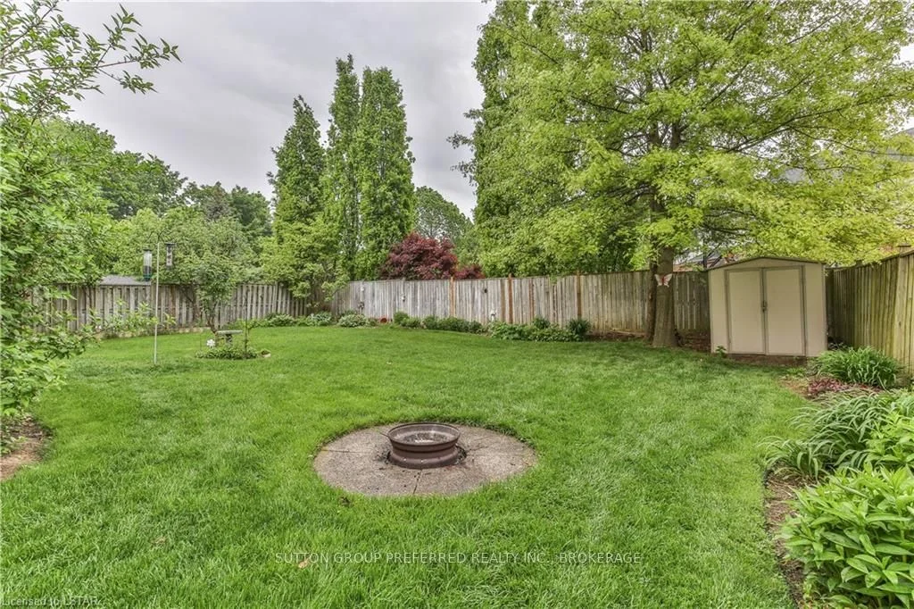 1244 SCHRAEDER Street, London South, ON N6K 4X6