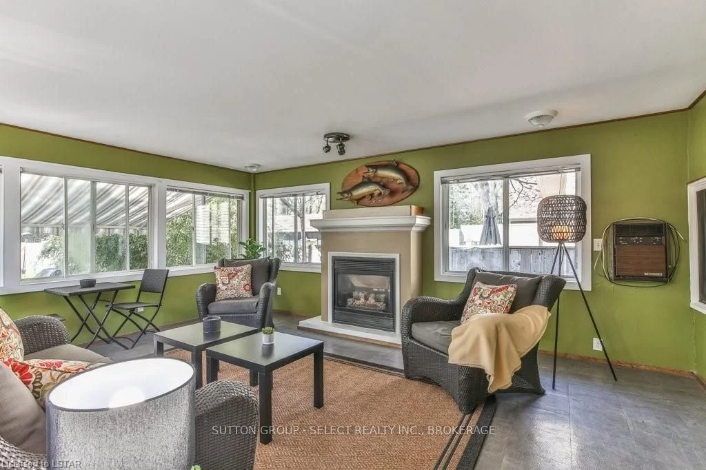505 EMERY Street E, London South, ON N6C 2E9