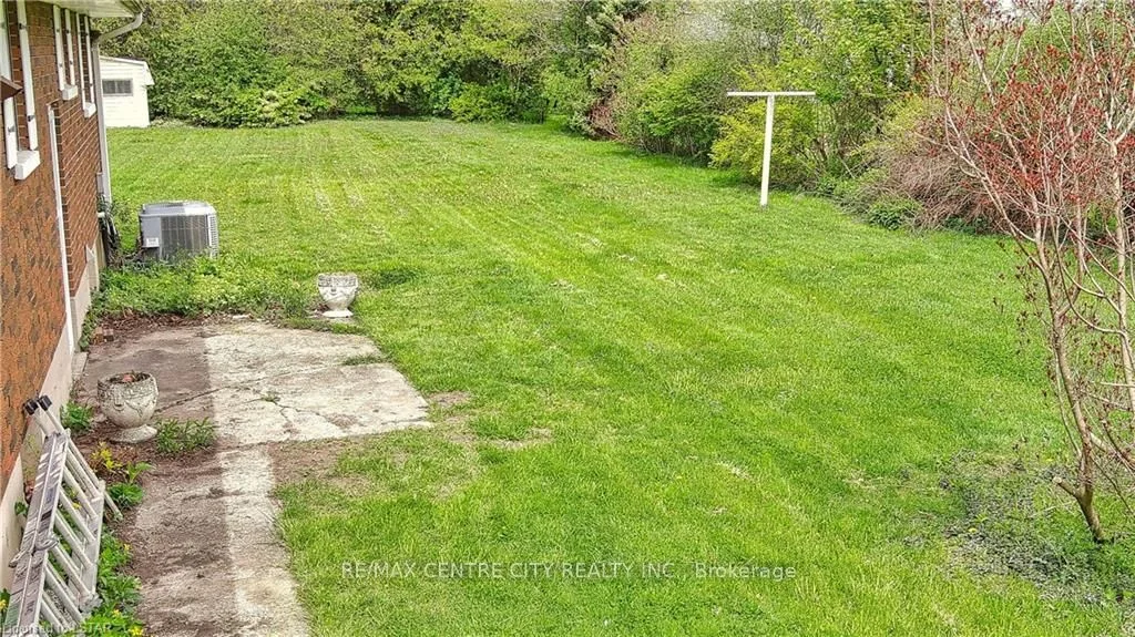 10420 Talbotville Gore Road, Southwold, On N5p 3t2