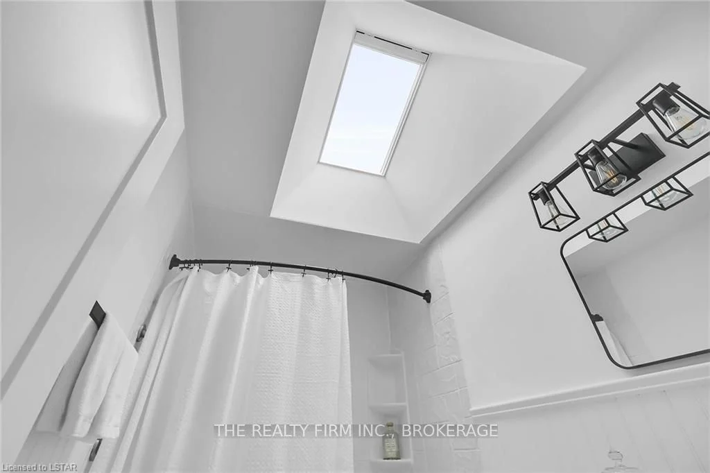 394 REYNOLDS Road, London South, ON N6K 2P7