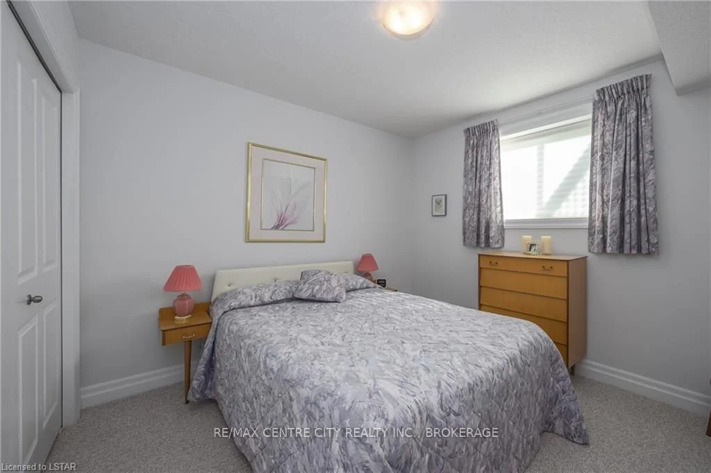 3278 COLONEL TALBOT Road 193, London South, ON N6P 1H4