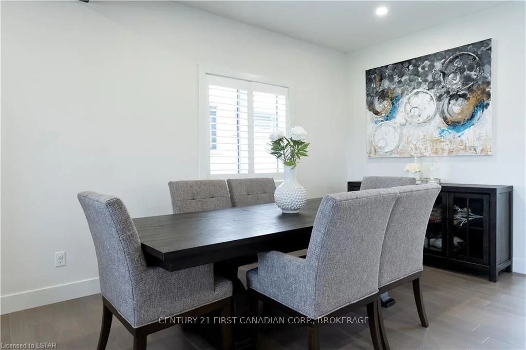 2136 TOKALA TRAIL Trail, London North, ON N6G 0N6