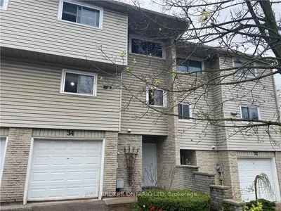 159 Sandringham Crescent 34, London South, On N6c 5a9