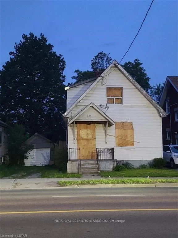 381 WHARNCLIFFE Road S, London South, ON N6J 2M2