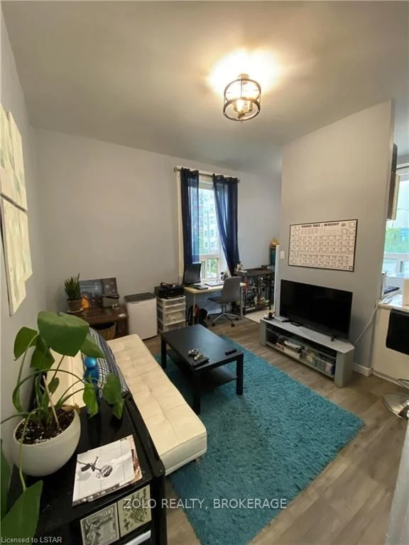106 Kent Street, London East, ON N6A 1L1