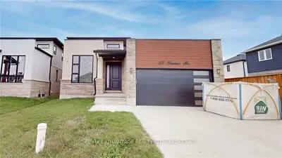 23 Greene Street, South Huron, On N0m 1s3