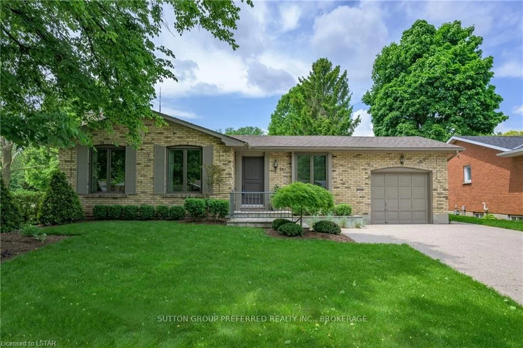 381 GRAND VIEW Avenue, London South, ON N6K 2T1