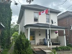 102 Stewart Street, Peterborough, ON K9J 3M1