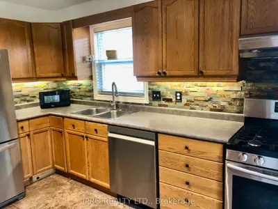 41 Limerick Lane Upper, Brantford, On N3t 6l3