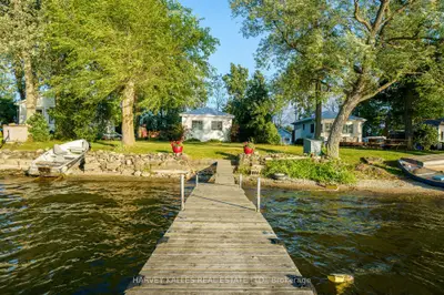 121 Hay-dor Lane, Greater Napanee, On K7r 3k7