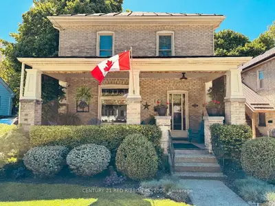 104 North Street, Strathroy-caradoc, On N7g 1z5