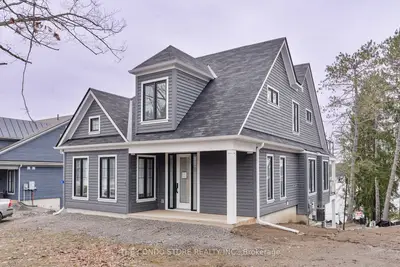 2054 Peninsula Road 33, Muskoka Lakes, On P0b 1g0