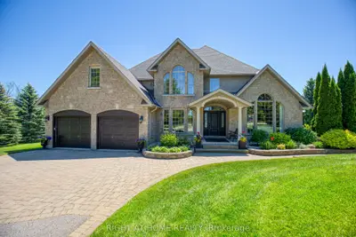 40 Woodland Drive, East Garafraxa, On L9w 6b7