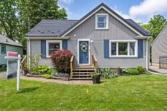 142 Foster Avenue, London North, On N6h 2l1