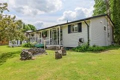 52 Woods Avenue, Kawartha Lakes, On K0l 2w0