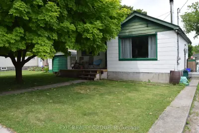 16 Russell Street, Belleville, On K8n 2n9