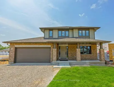 Detached in Central Elgin