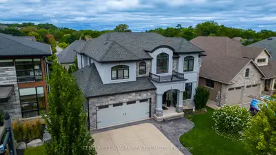 139 Paxton Lane, Niagara-on-the-lake, On L0s 1j0
