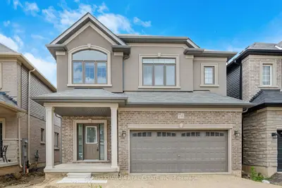 Detached in Brantford