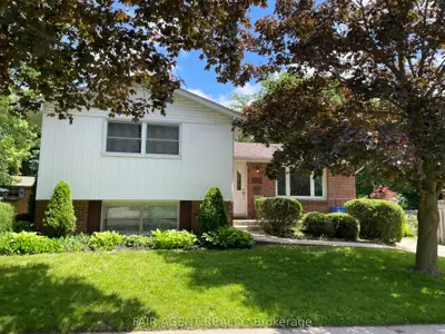 Detached in London North