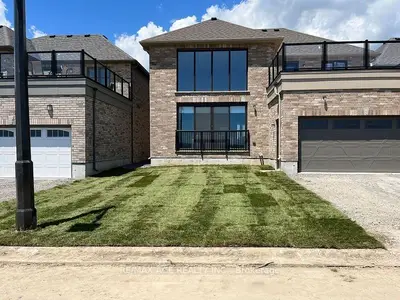 229 Strachan Street S, Port Hope, On L1a 0e6