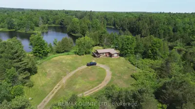 1722 Queensborough Road, Tweed, On K0k 3j0