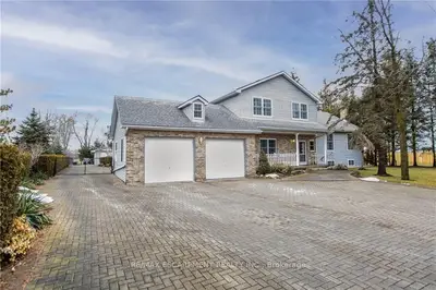 Detached in Grimsby