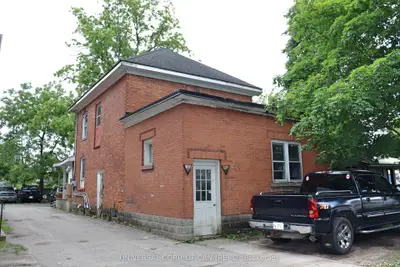 Duplex in Aylmer