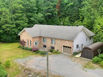 Detached in Bancroft