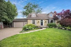 98 Larkspur Crescent, London North, ON N6H 3R2