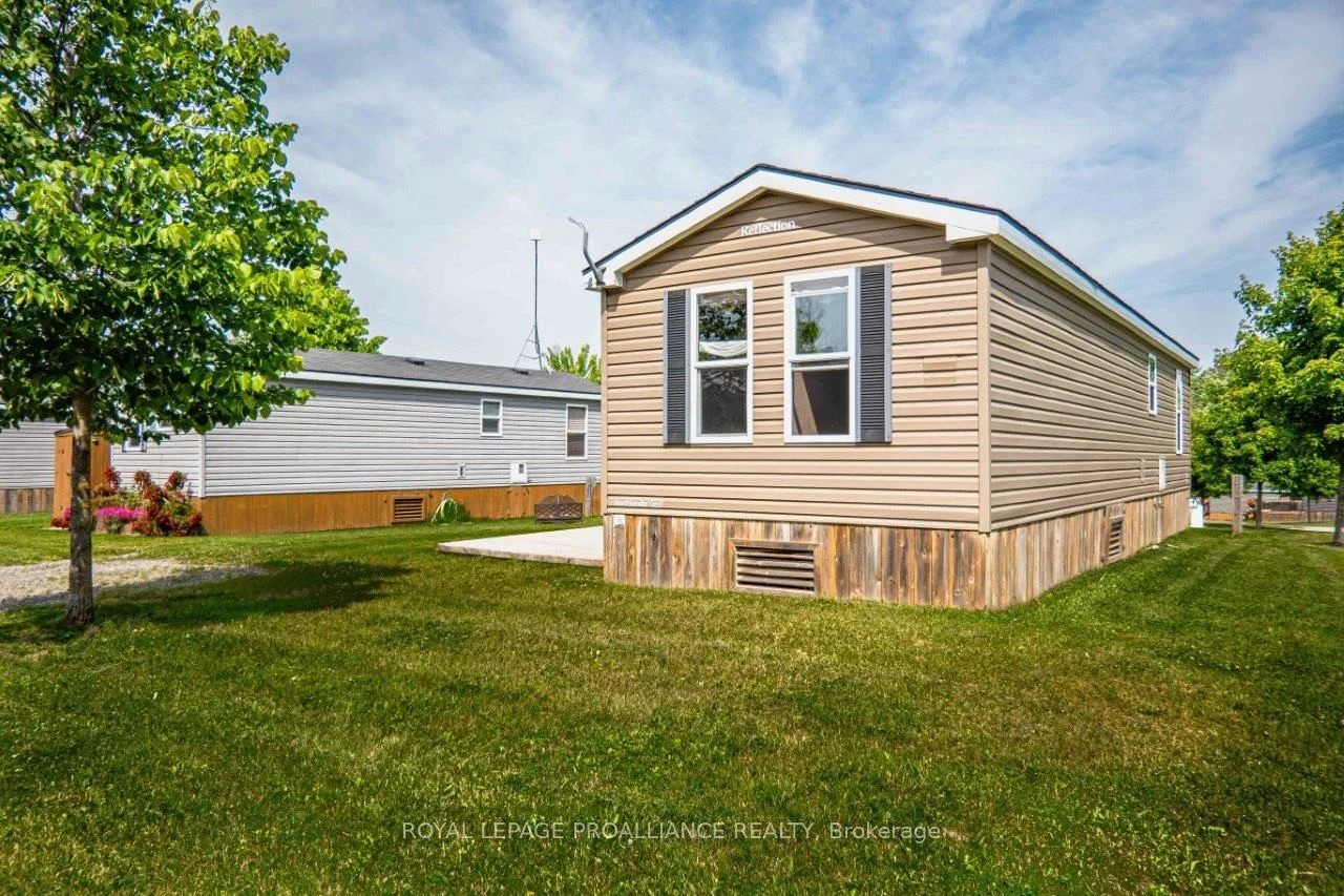 486 Cty Road 18- 11 Cricket Lane, Prince Edward County, On K0k 1p0